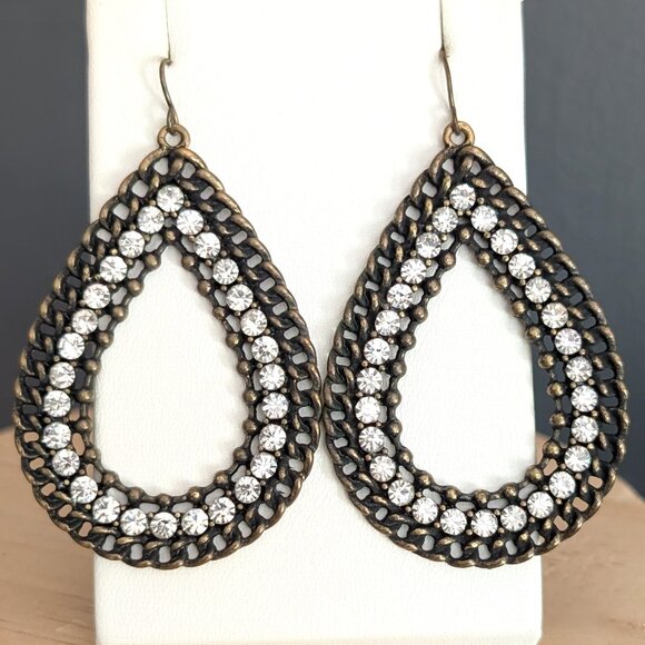 Oversize tear drop metal earrings with cz accents - Picture 1 of 7